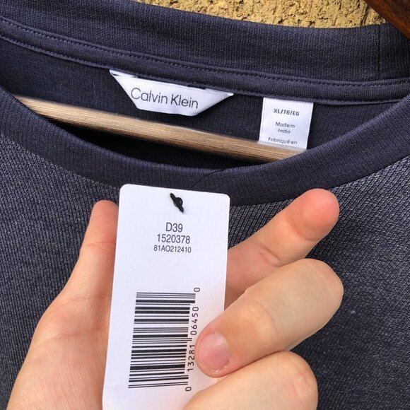 Brand New With Tags Calvin Klein Sweater Crewneck XL Gray - Picture 4 of 6